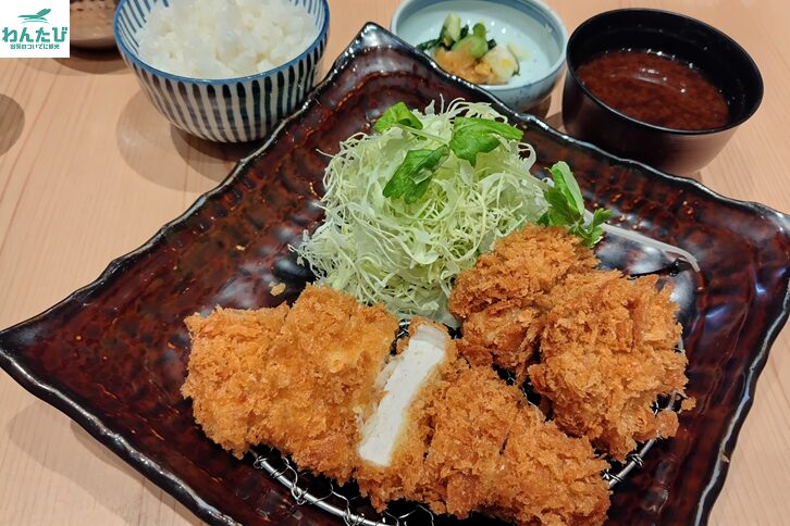 羽田空港第3ターミナル和豚かつ仙の「ひれロース盛合せ膳」